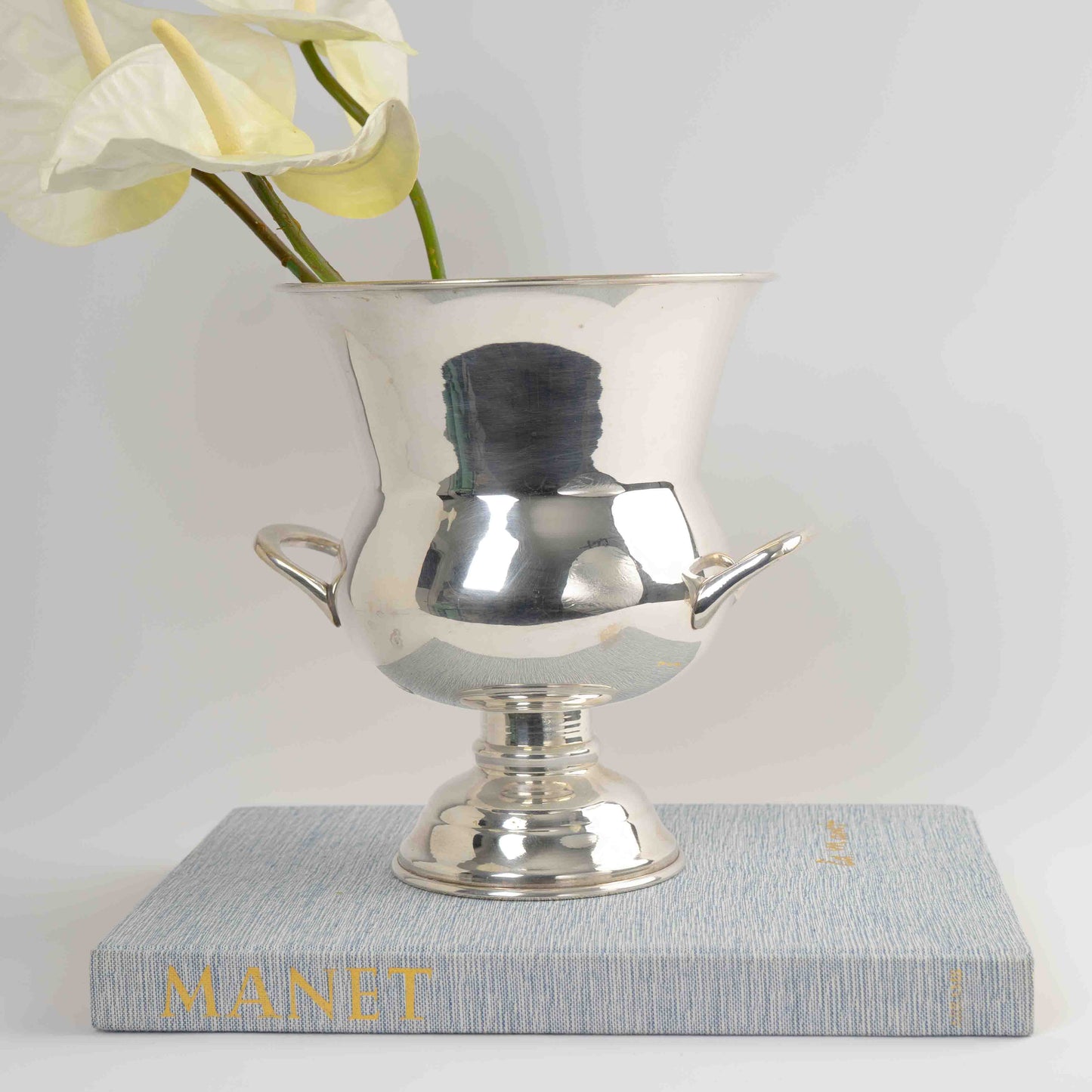 Vintage Leonard silver plate modernist champagne wine ice bucket with twin handles