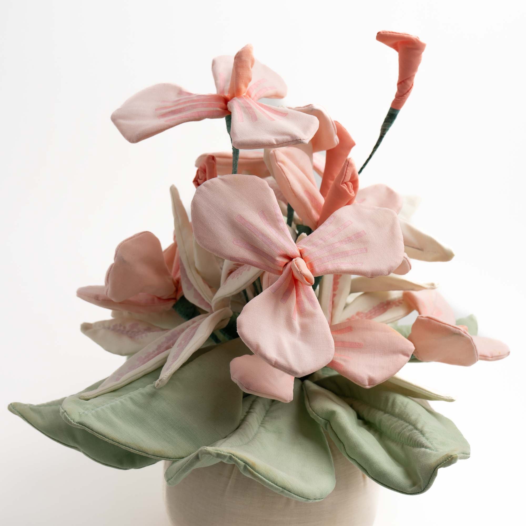   『Vintag Florals  PEACH』　C&S Vintage Fabric Flower Bouquet Arrangement Pink & Peach, 1980s