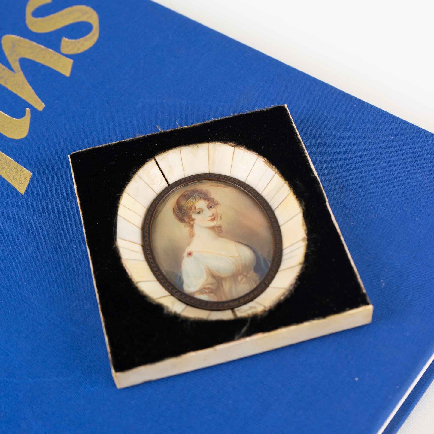 Antique 19th Century Miniature Painting of Queen Louise Prussia