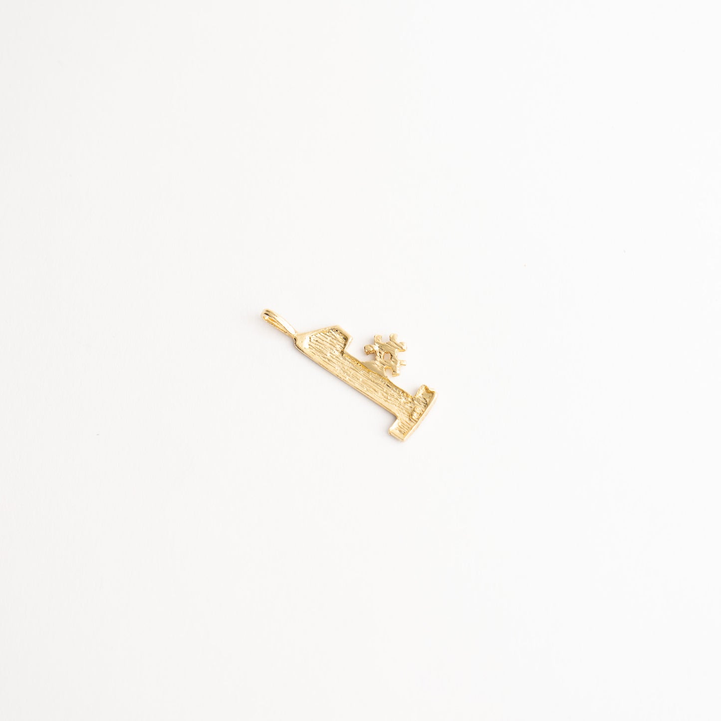 vintage 14k gold number pendant