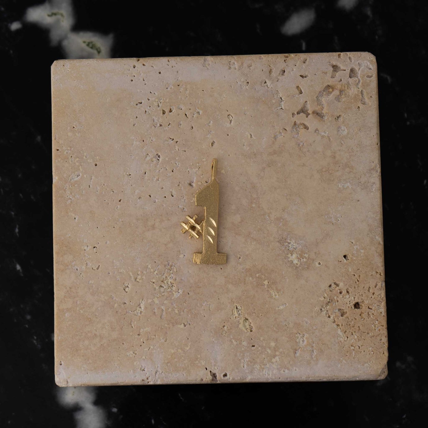 vintage 14k gold number pendant