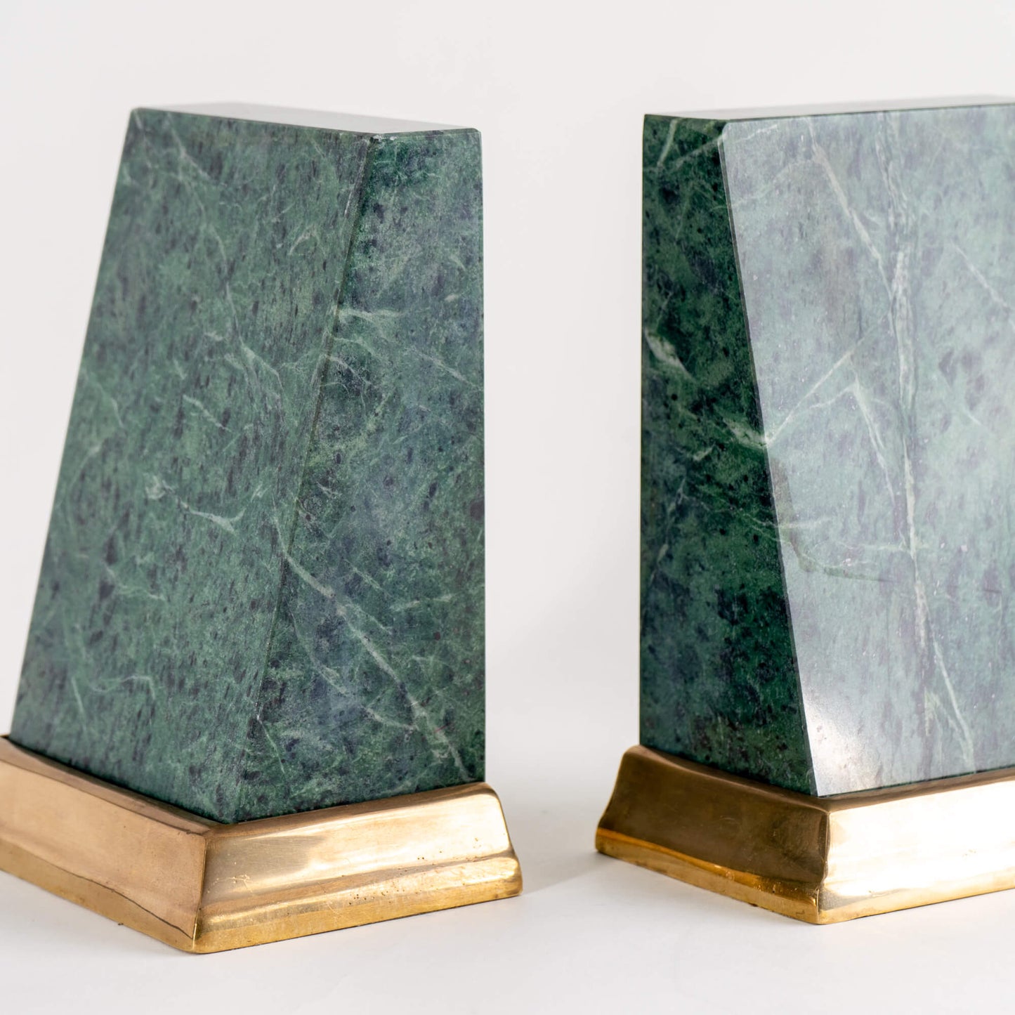 Load image into Gallery viewer, Vintage Heavy Green Marble and Brass Bookends - A Pair
