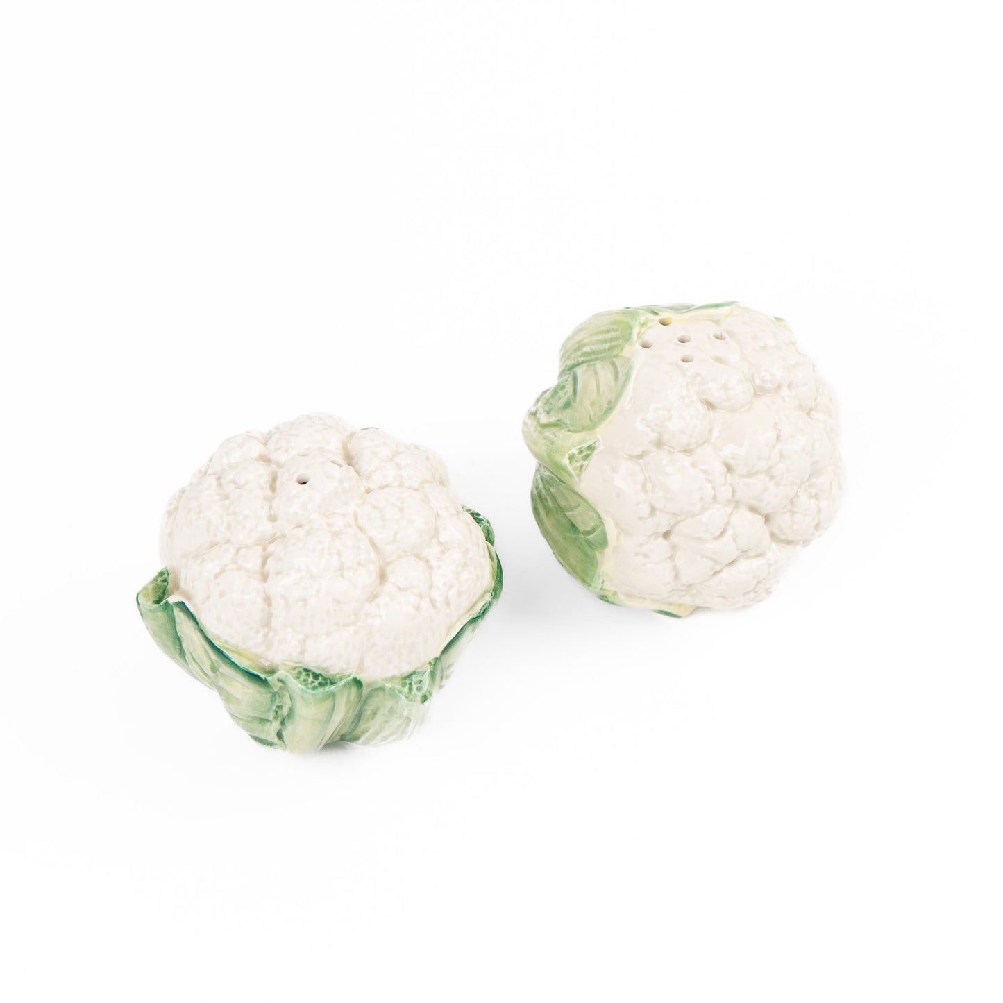 Vintage Fitz and Floyd majolica ceramic cauliflower salt and pepper shakers from 1989, featuring detailed botanical sculpting and lustrous glazed finish