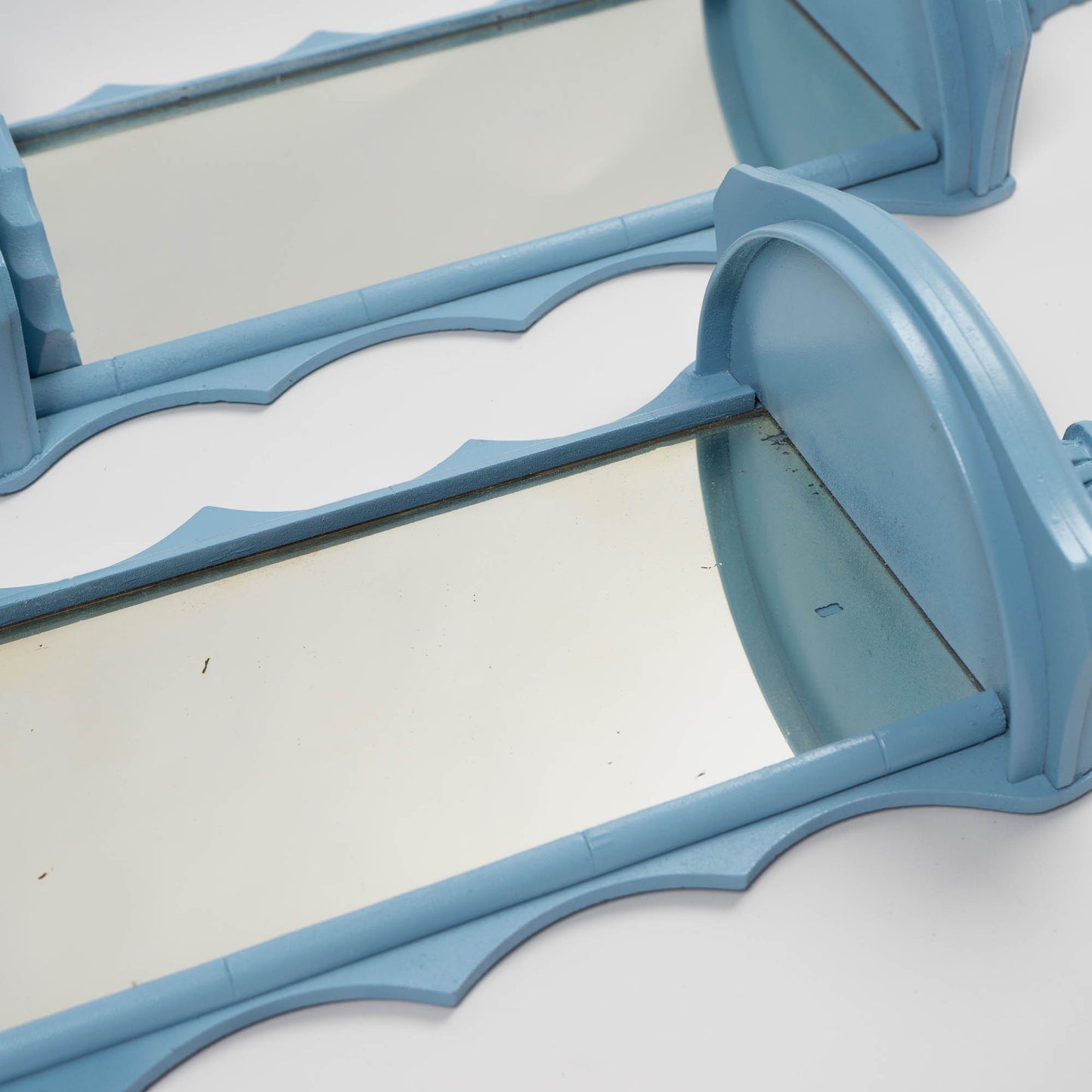 Vintage light blue pagoda-shaped wall shelves with mirrors, set of two, chinoiserie style from 1950s-60s