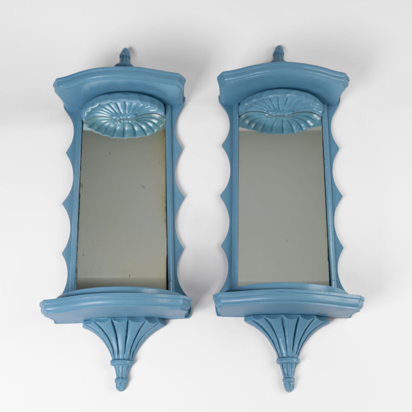 Vintage light blue pagoda-shaped wall shelves with mirrors, set of two, chinoiserie style from 1950s-60s