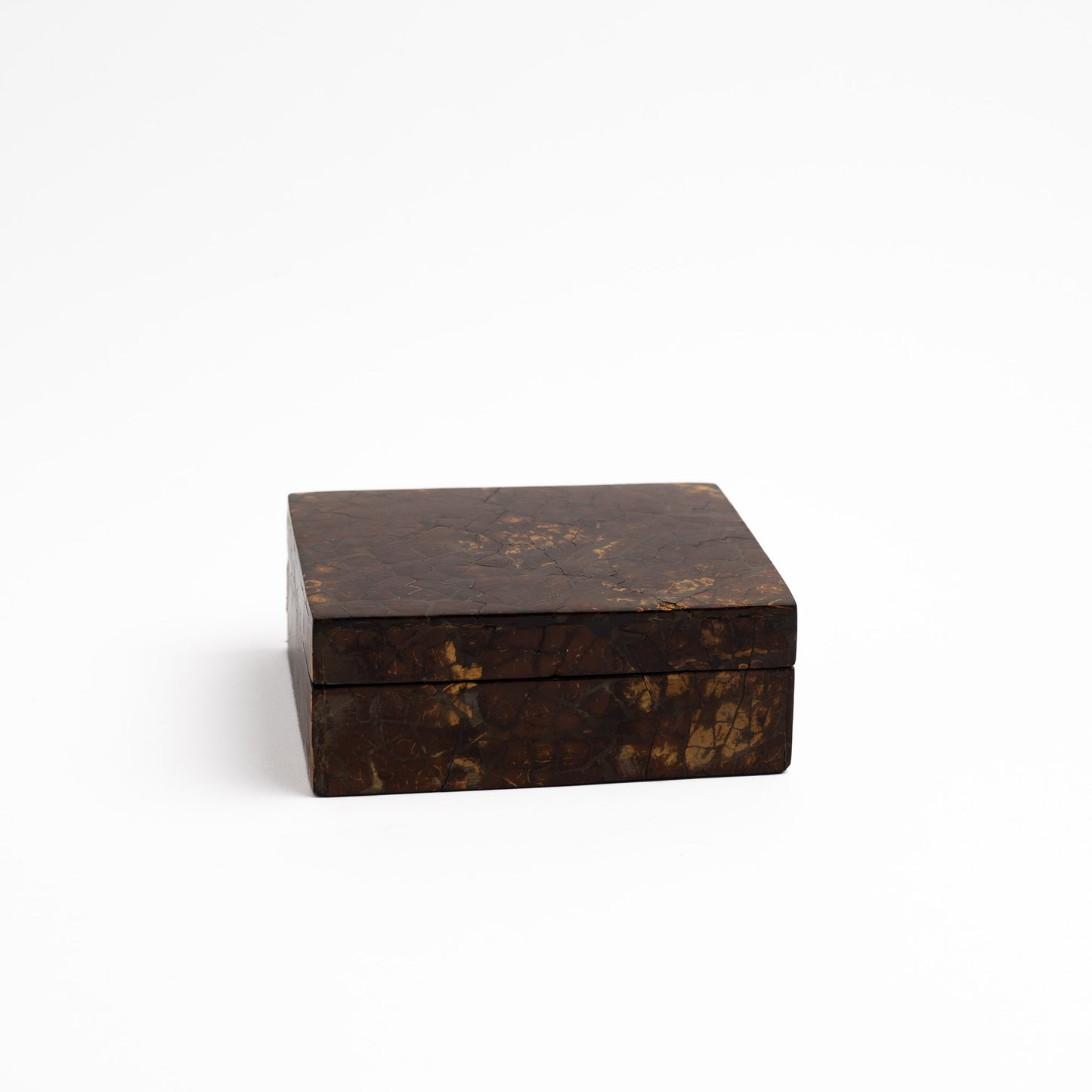 Vintage rectangular brown tessellated coconut shell lidded box 