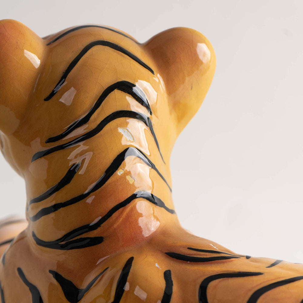 
                      
                        Vintage Italian Ceramic Laying Tiger Cub Figure
                      
                    