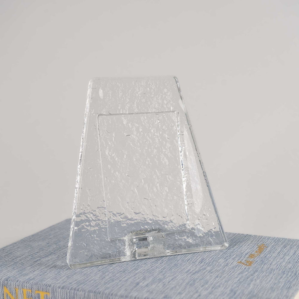 
                      
                        Vintage Textured Glass Photo Frame by Studio Nova Japan 3.5'' x 5'' photography art holder
                      
                    