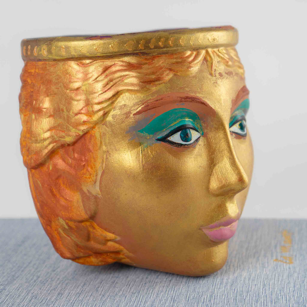 
                      
                        Vintage Rookes Pottery Terra Cotta Goddess Face Wall Planter - Queen Cleopatra
                      
                    