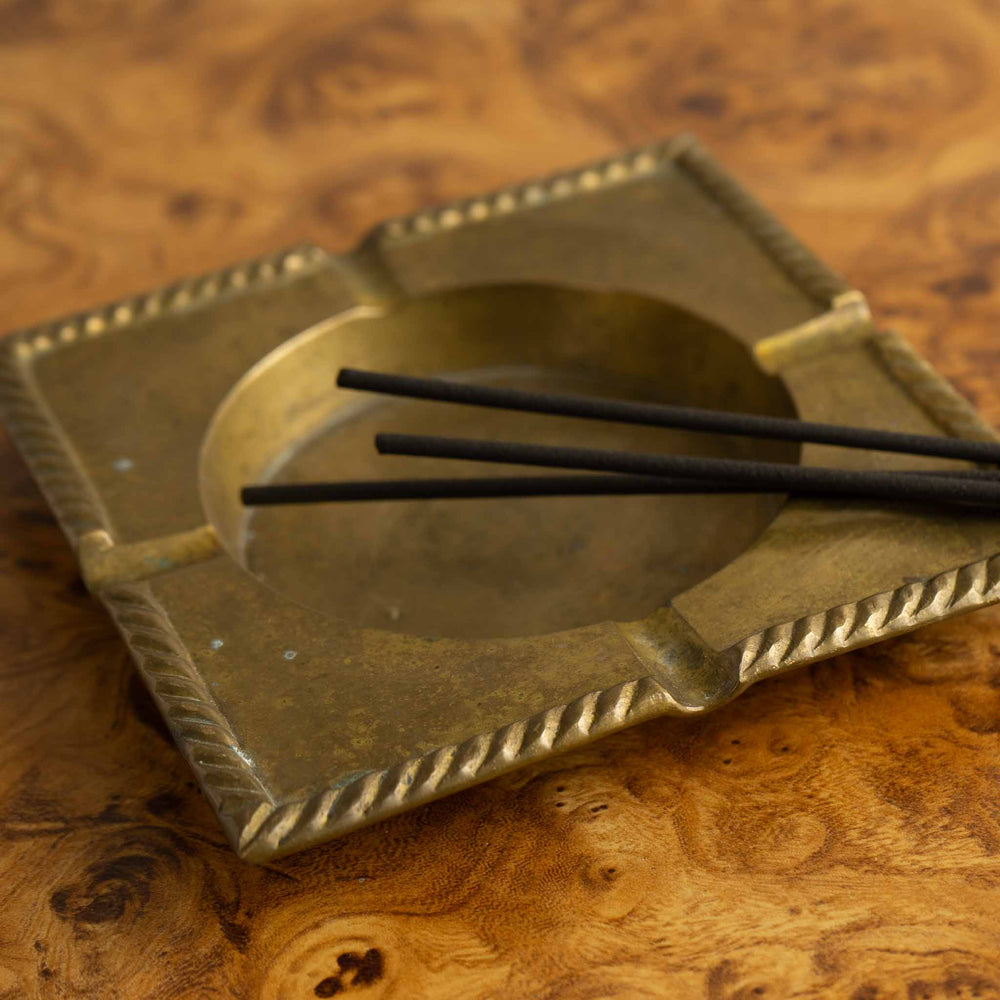 
                  
                    Vintage Brass Braided Edge Catchall Dish Ashtray
                  
                