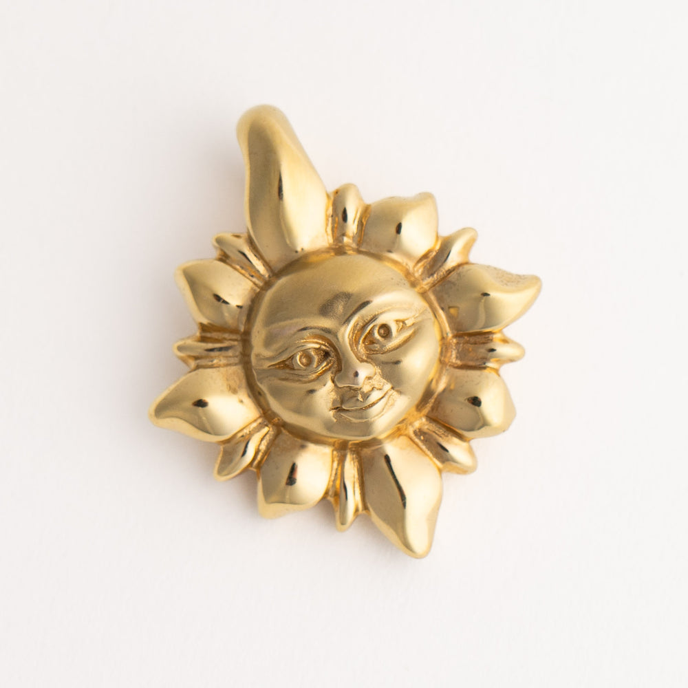
                  
                    vintage 14k gold puffy smiling sun pendant 
                  
                