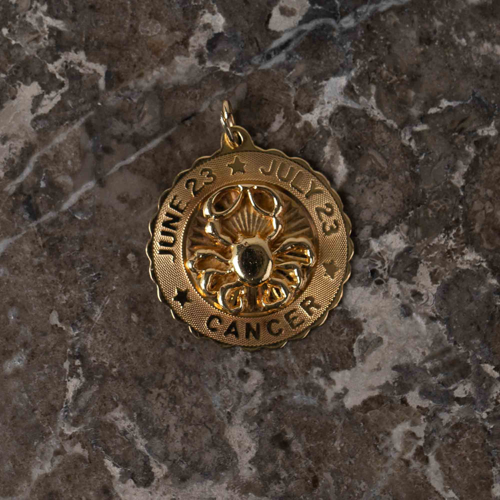 
                  
                    vintage 14k gold cancer zodiac sign pendant 
                  
                