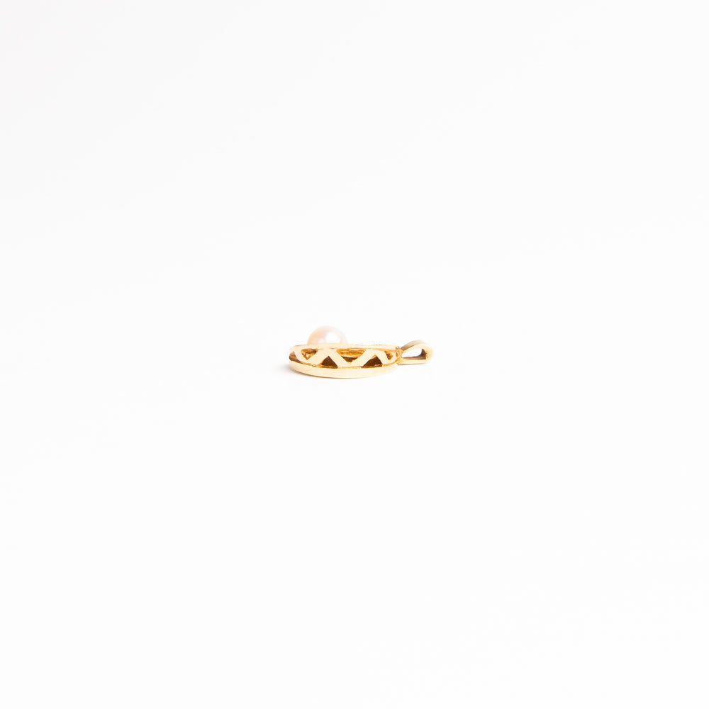 
                  
                    vintage 14k gold crescent moon charm with round pearl accent
                  
                