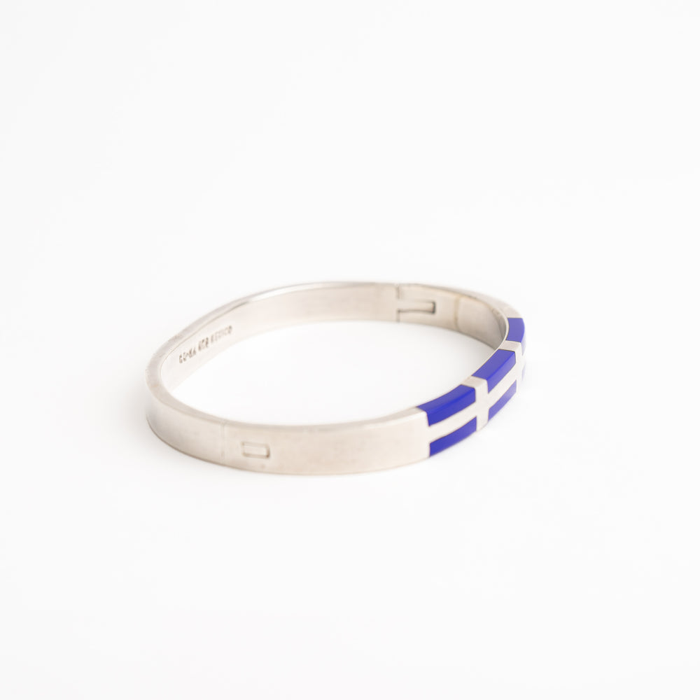 
                  
                    vintage mexican sterling silver and lapis lazuli hinged cuff bracelet
                  
                