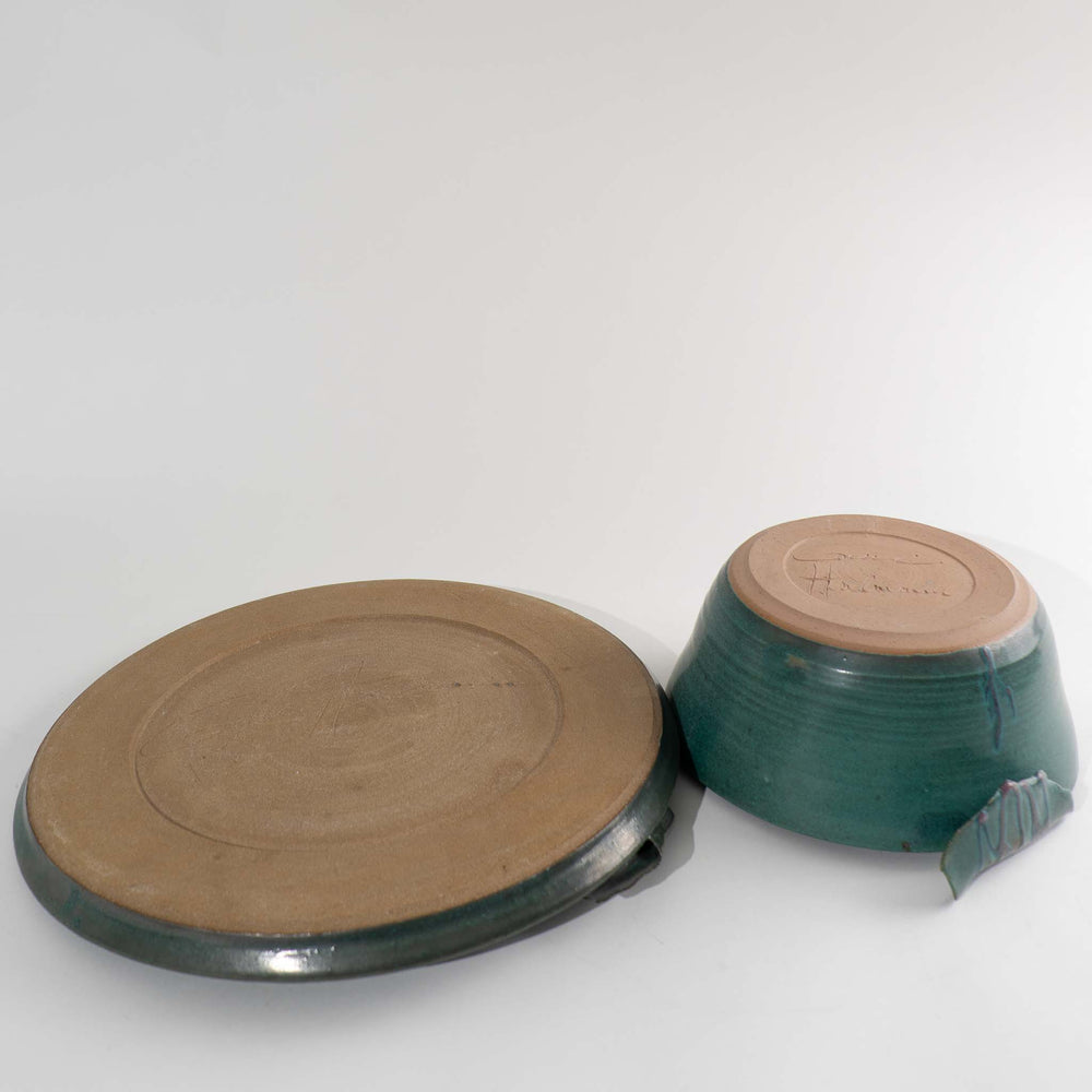 
                      
                        √Vintage Abstract Studio Pottery Bowl and Plate - signature
                      
                    