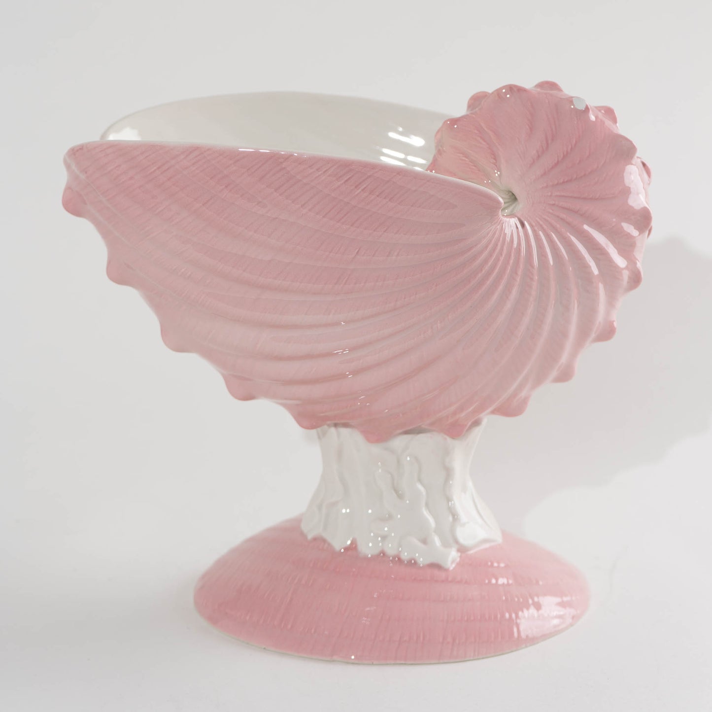 Vintage Italian Majolica Ceramic Sea Shell Vase - pink and white