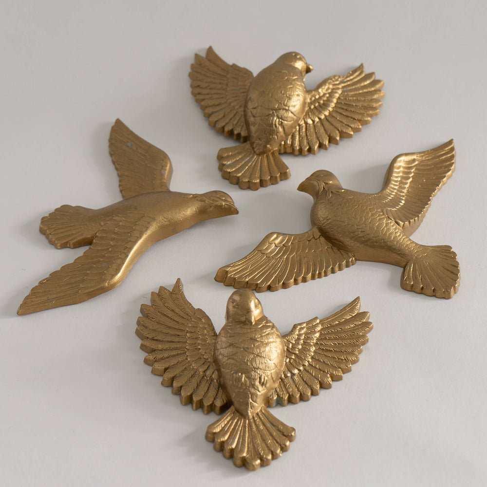 
                  
                    Vintage Gold Birds Wall Decor 
                  
                