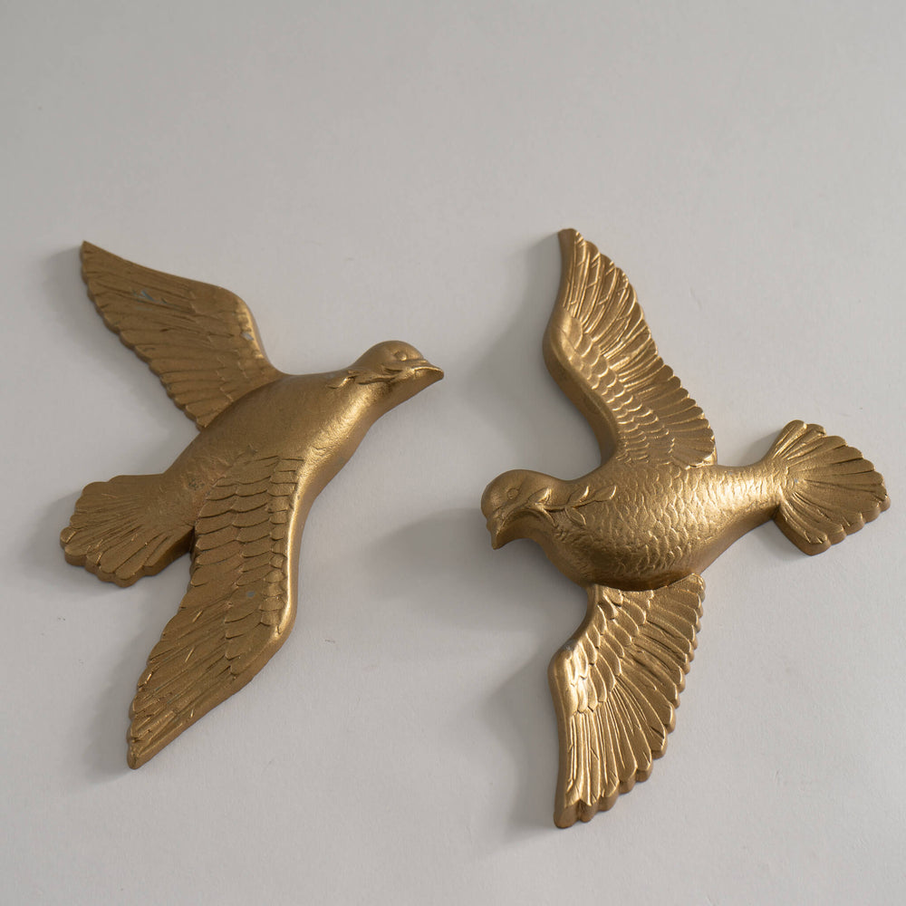 
                  
                    Vintage Gold Birds Wall Decor 
                  
                