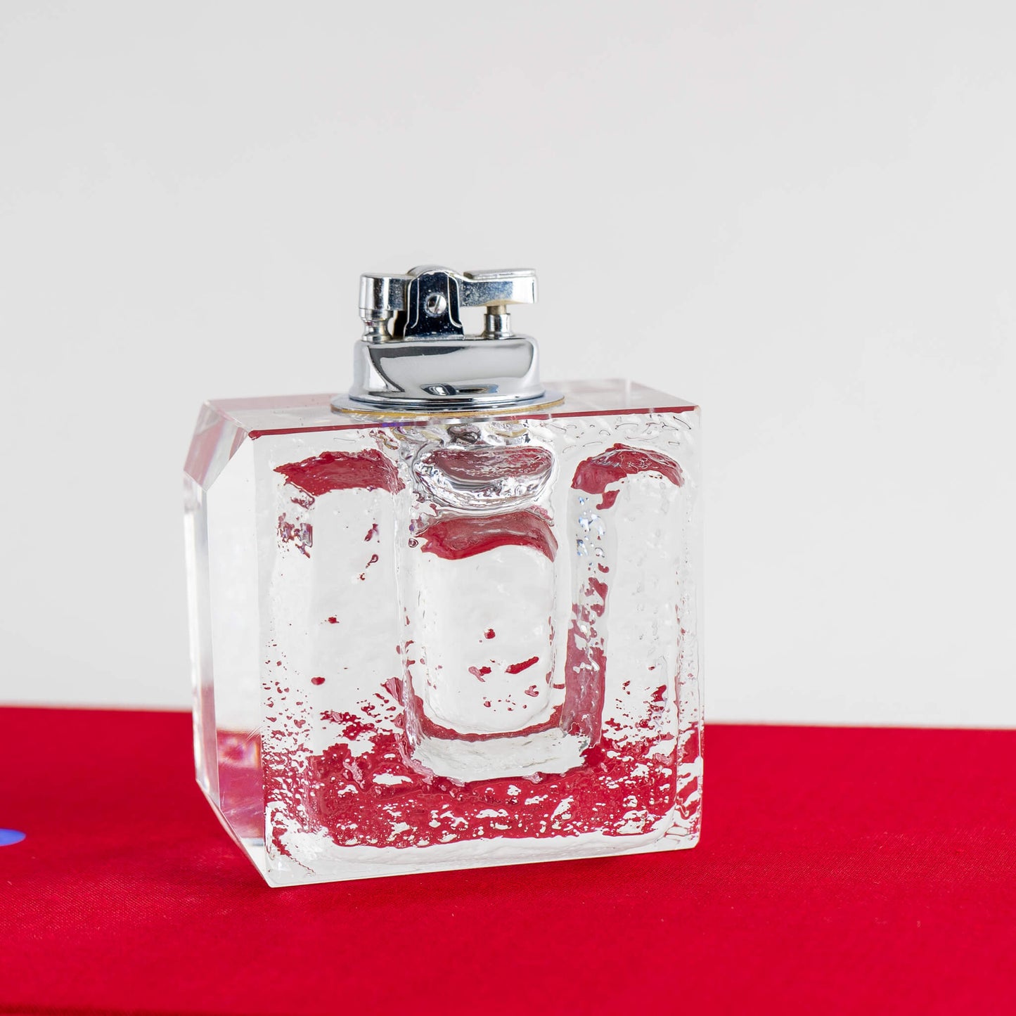 Vintage textured glass table lighter