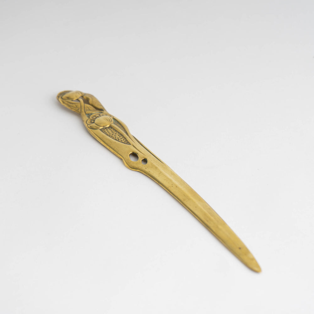 
                      
                        Vintage Brass Art Nouveau Flower Design Letter Opener
                      
                    