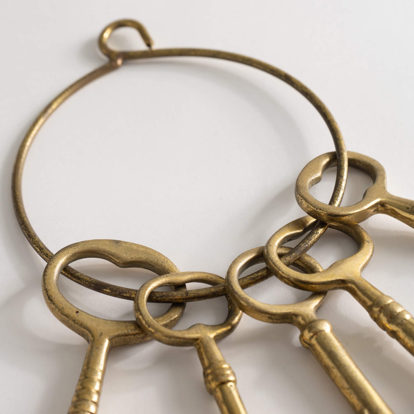 Load image into Gallery viewer, Vintage Large Brass Keys on Hoop Ring
