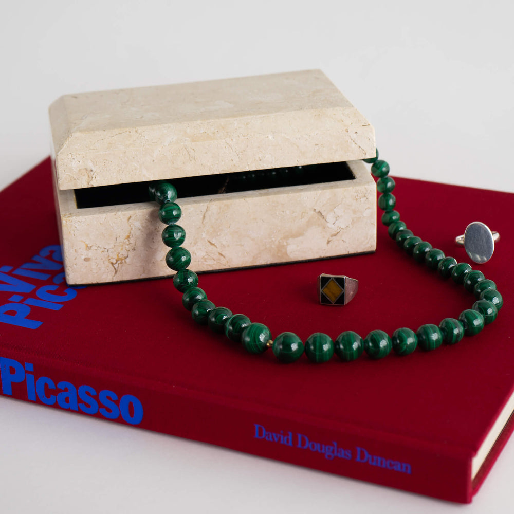 
                      
                        renoir designs jewelry box 
                      
                    